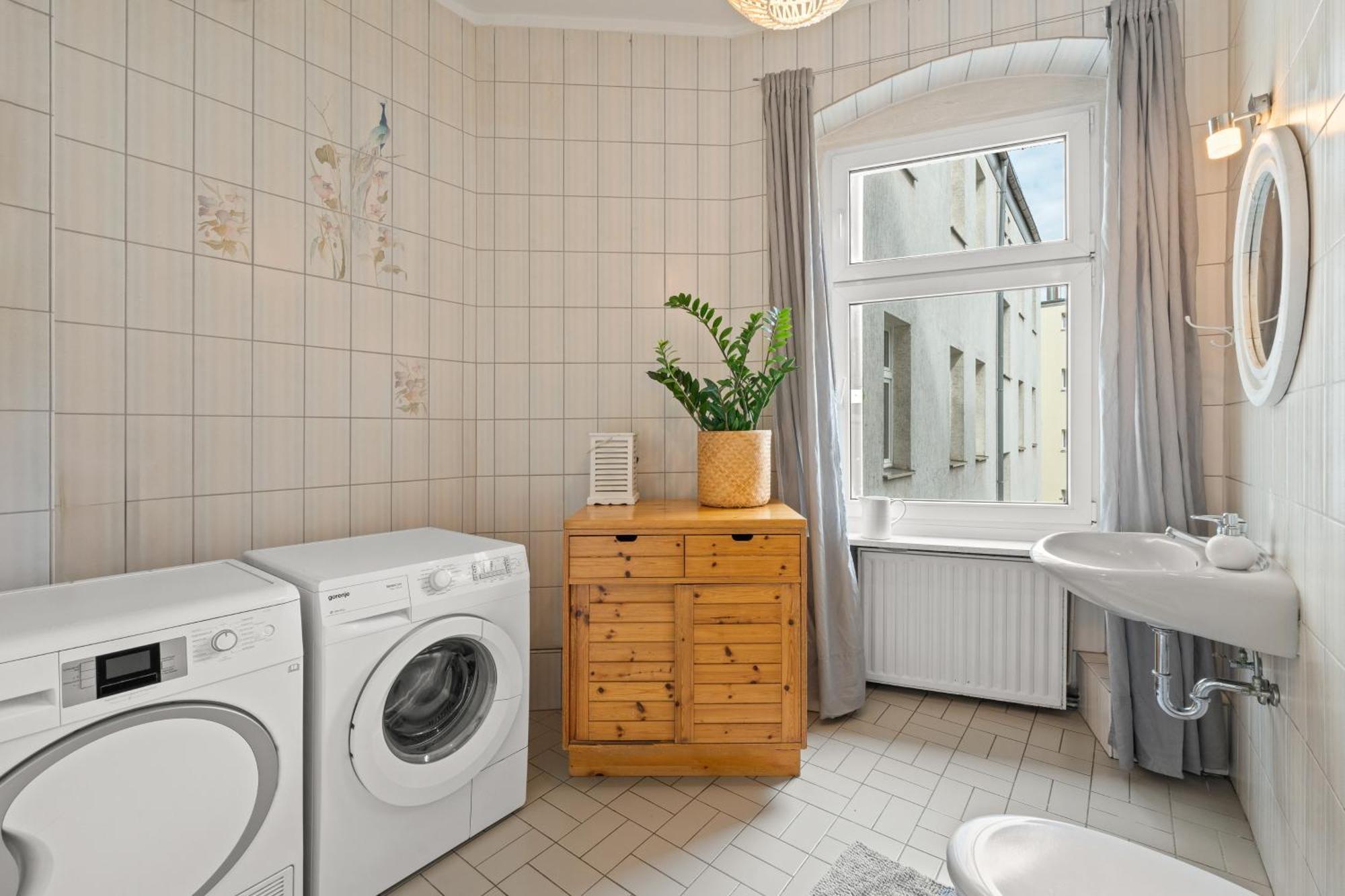 Appartamento Wilhelmshavener 3Br In Downdown Moabit Berlino Esterno foto